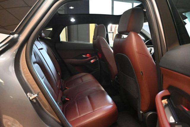 JAGUAR E-Pace 2.0 d R-DYNAMIC HSE 204CV AUT.TETT.20"CAM360°FULL!