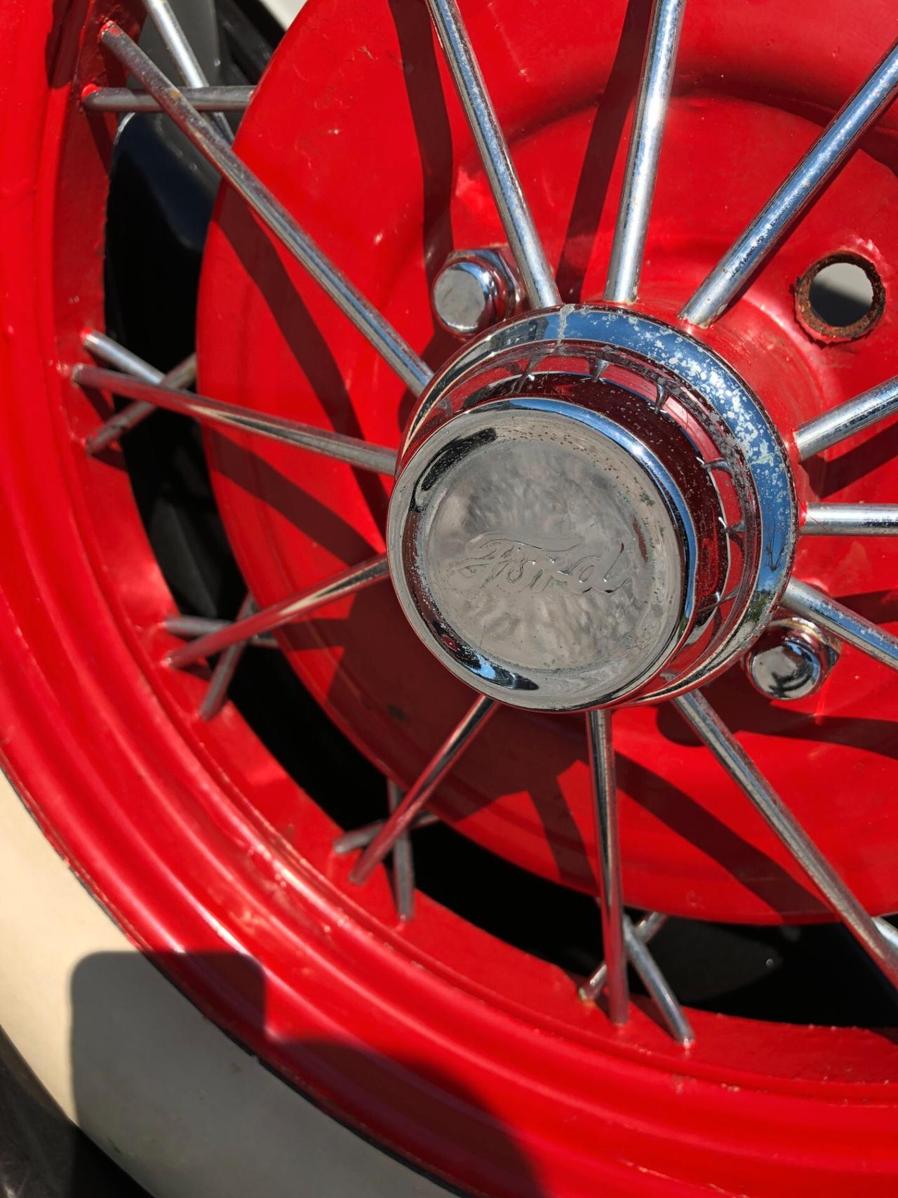 FORD MODEL A ROADSTER