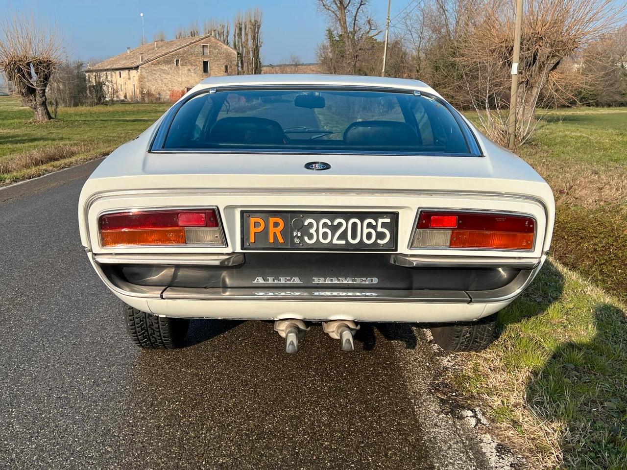 Alfa Romeo Montreal 2.600 V8
