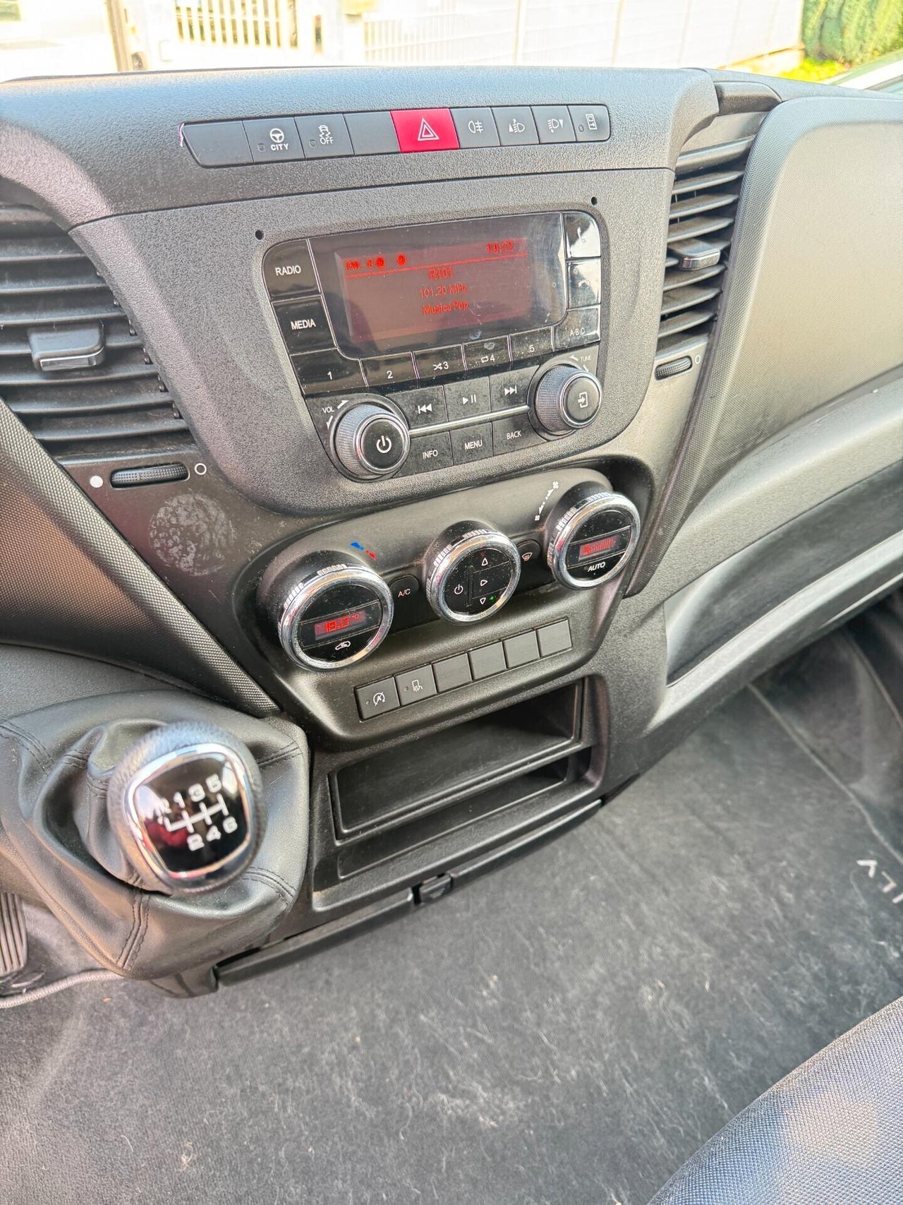 Iveco Daily 35S16V 2.3 HPT PLM-TA Furgone