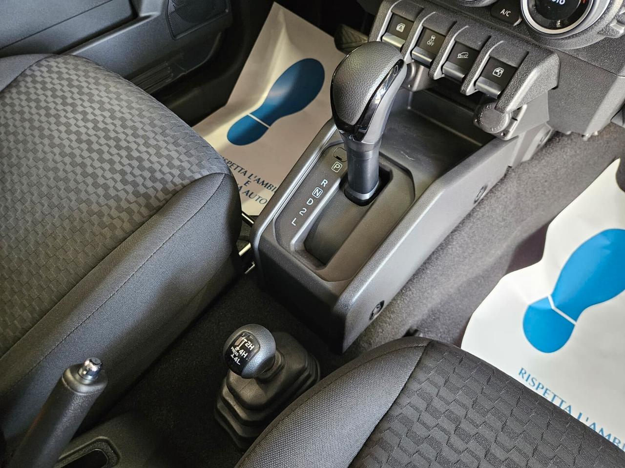 Suzuki Jimny 1.5 BENZINA OMOLOGATO AUTOVETTURA 4 POSTI