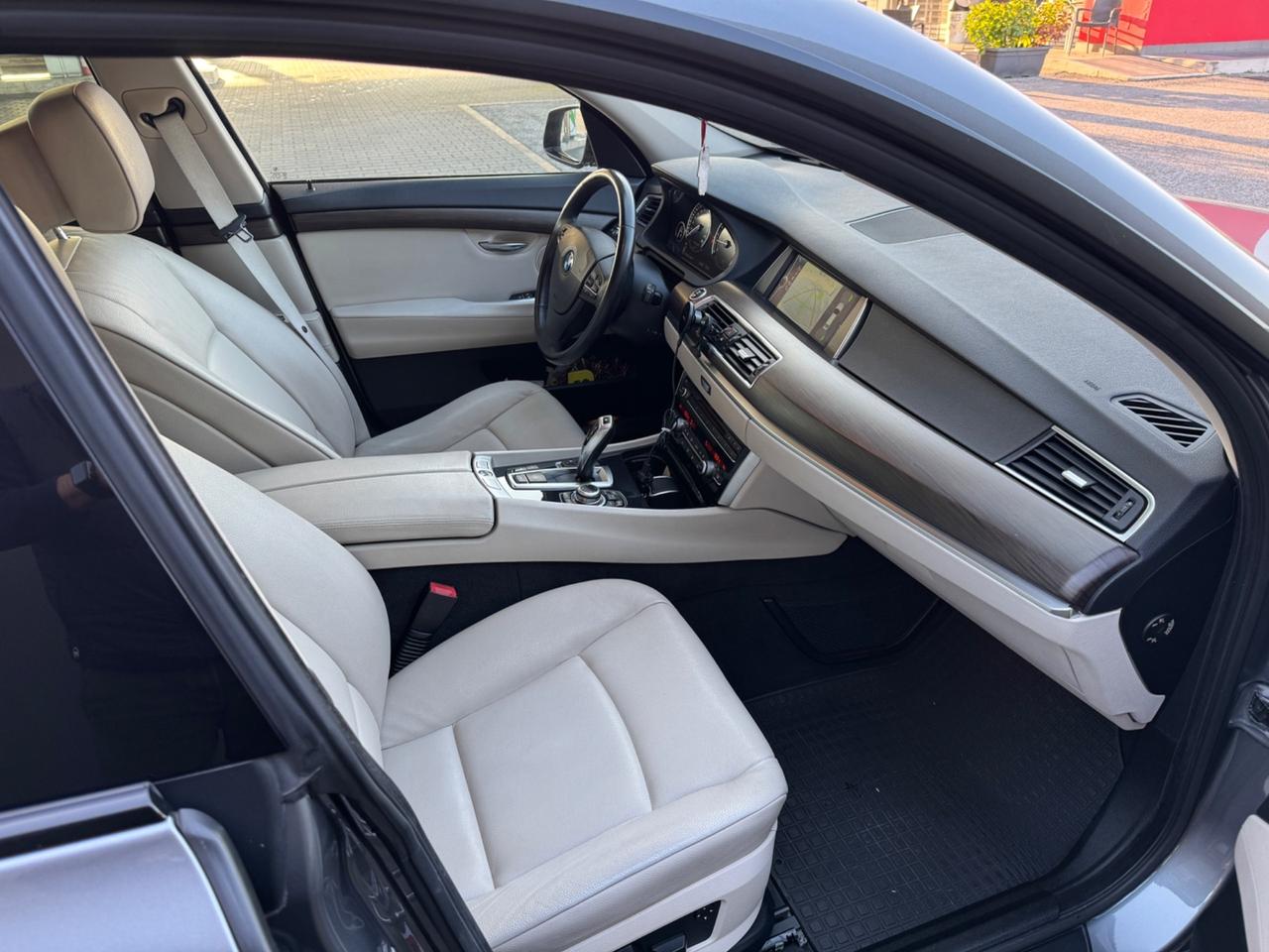 Bmw 5er Gran Turismo 530d Futura