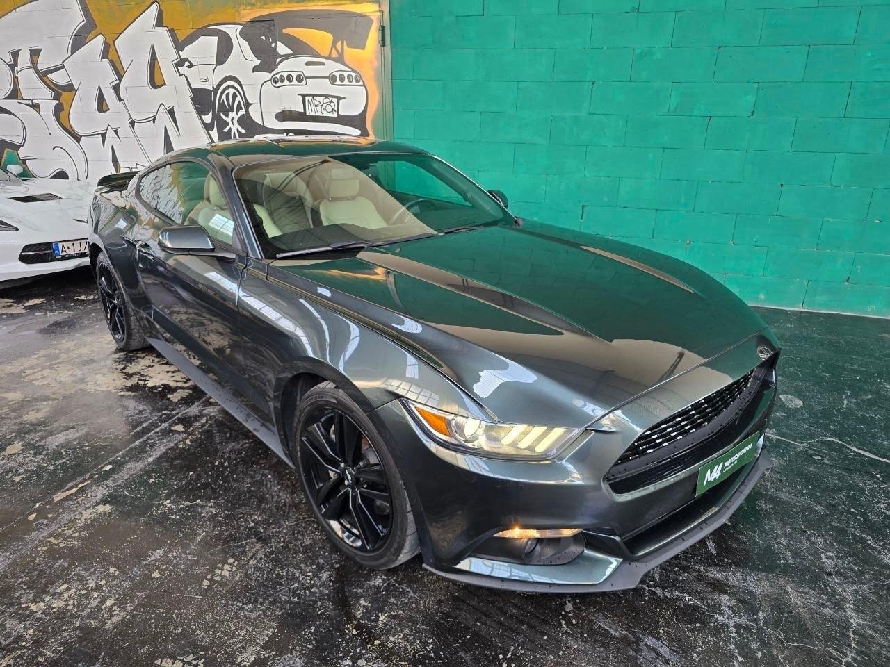 Ford Mustang 2.3 EcoBoost *MANUALE