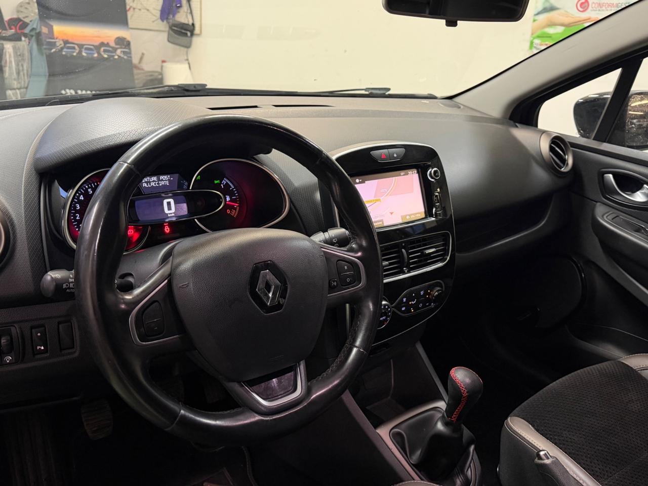 Renault Clio 1.2 75CV 5 porte Intens