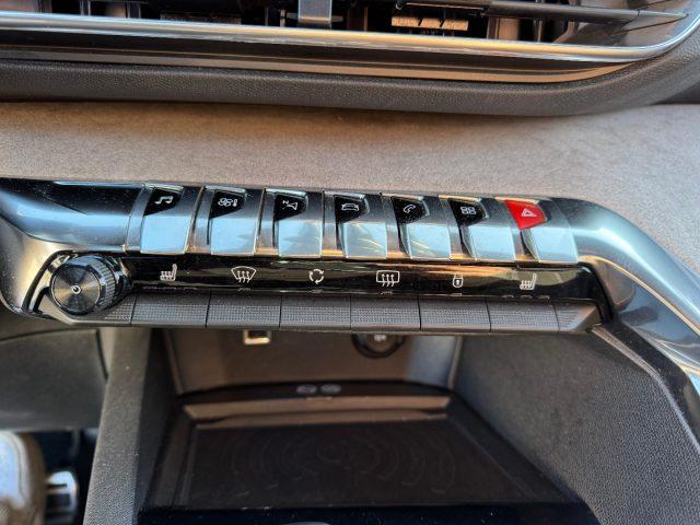 PEUGEOT 3008 BlueHDi 130 S&S EAT8 GT Pack Tetto