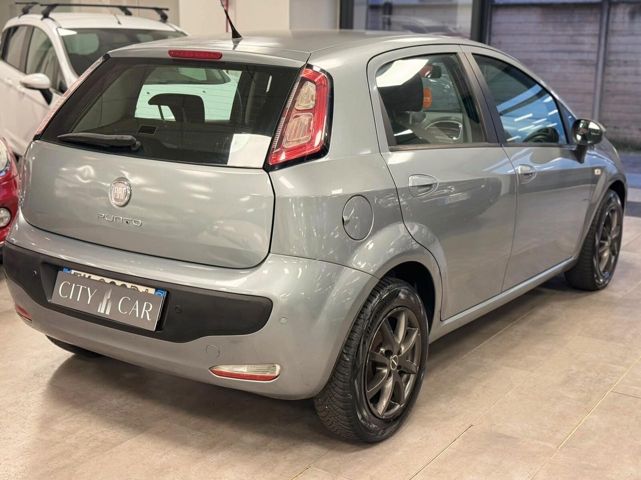 Fiat Punto Evo 1.3 Mjt 95 CV DPF 5 porte S&S Dualogic Dynamic