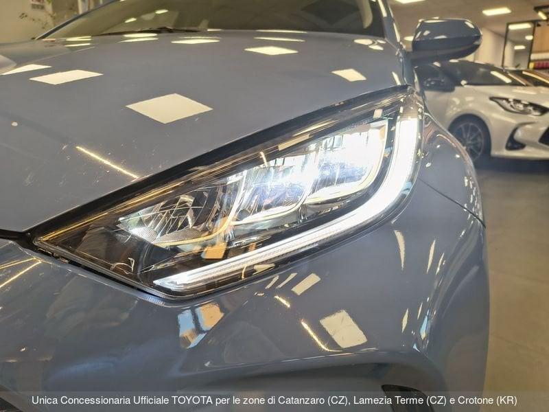 Toyota Yaris 1.5 Hybrid 5 porte Trend