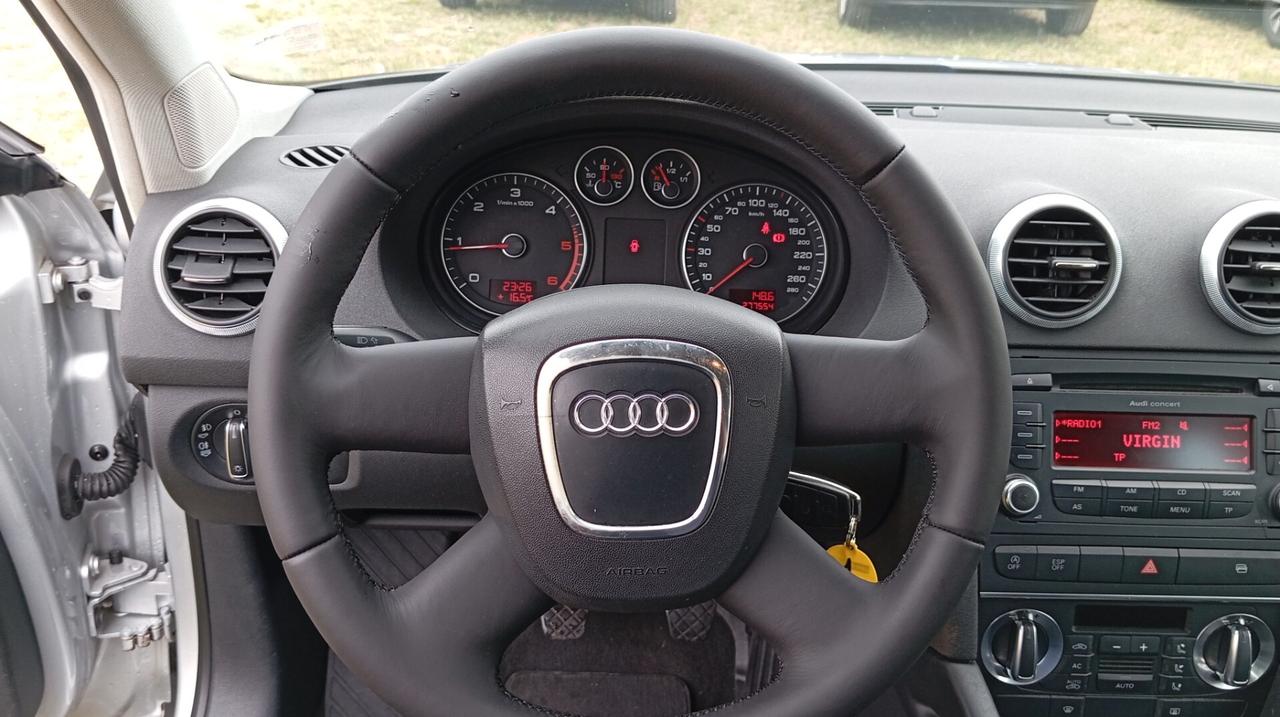 Audi A3 1.6 TDI 105 CV CR Ambition