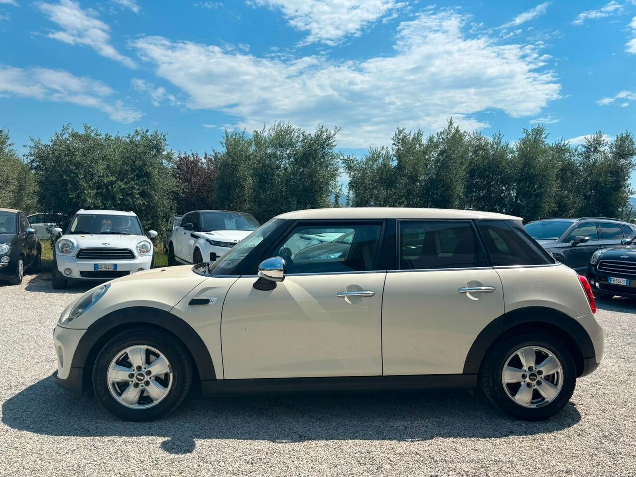 Mini 1.5 Cooper D Business XL NEOPATENTATI