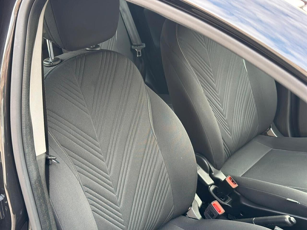 Lancia Ypsilon 1.2 69 CV 5 porte GPL Ecochic Gold