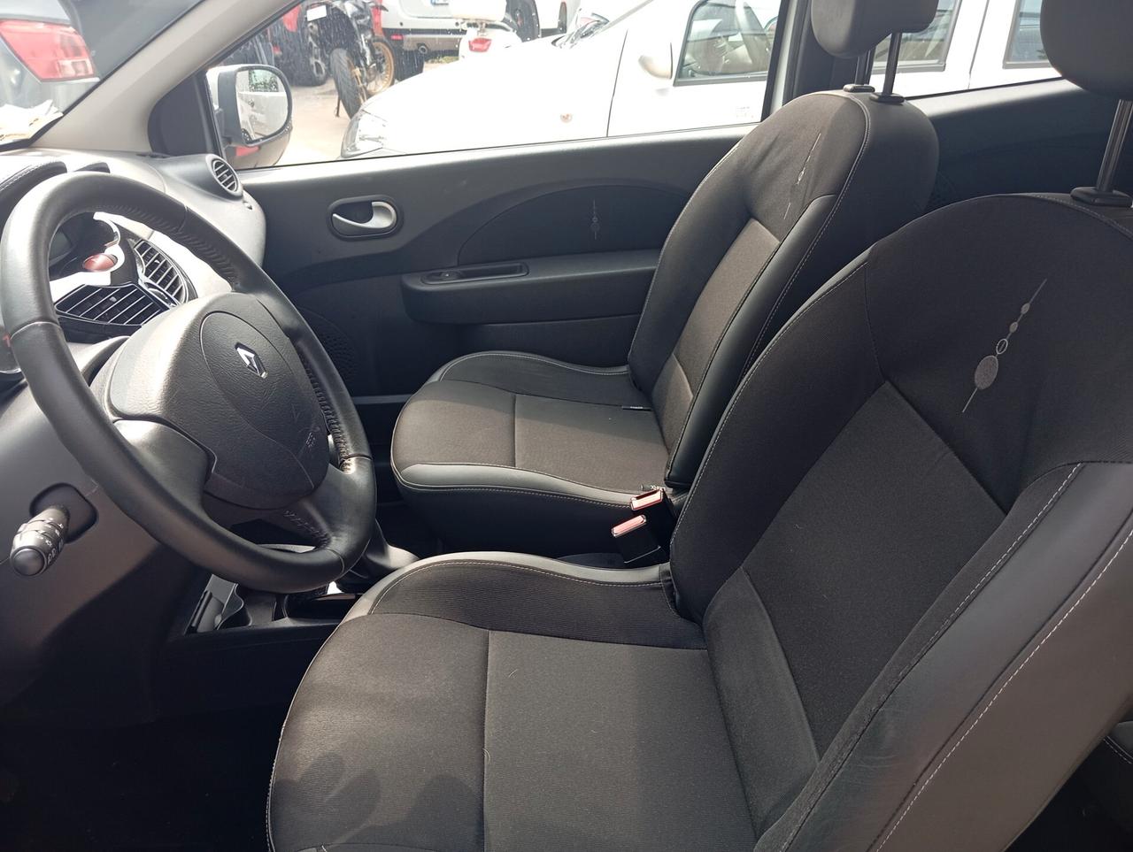 Renault Twingo 1.2 16V LEV PERMUTE