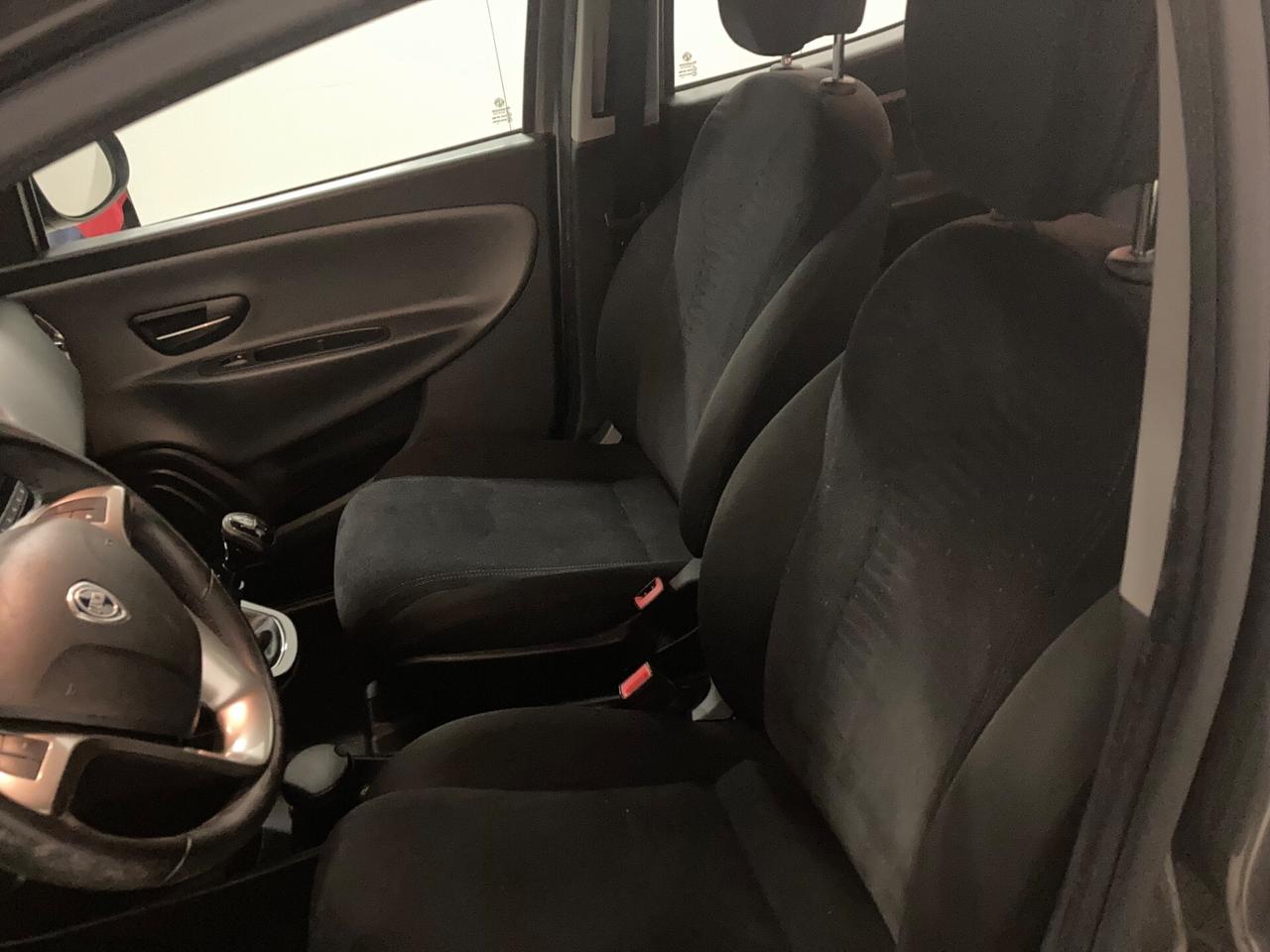 Lancia Ypsilon 1.3 MJT 16V 95 CV 5 porte S&S Gold