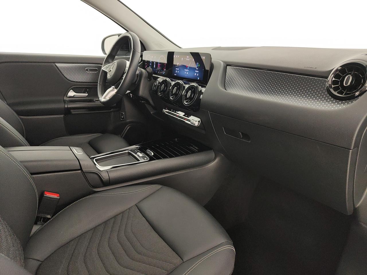 Mercedes-Benz GLA 180 d Advanced auto