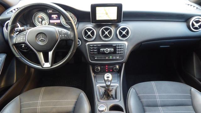 MERCEDES-BENZ A 180 Sport