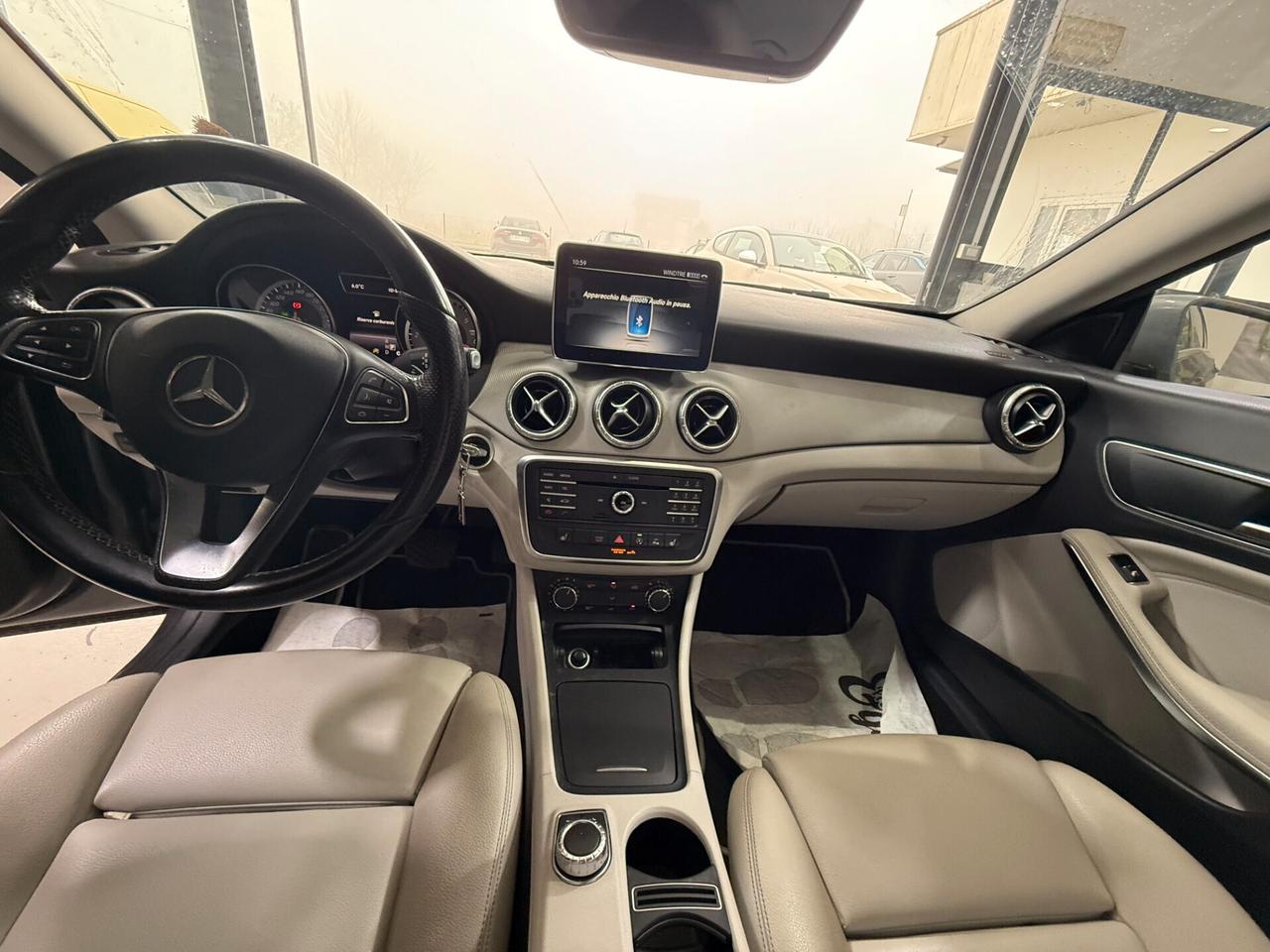 Mercedes-benz CLA 220 CLA 180 d Automatic Premium