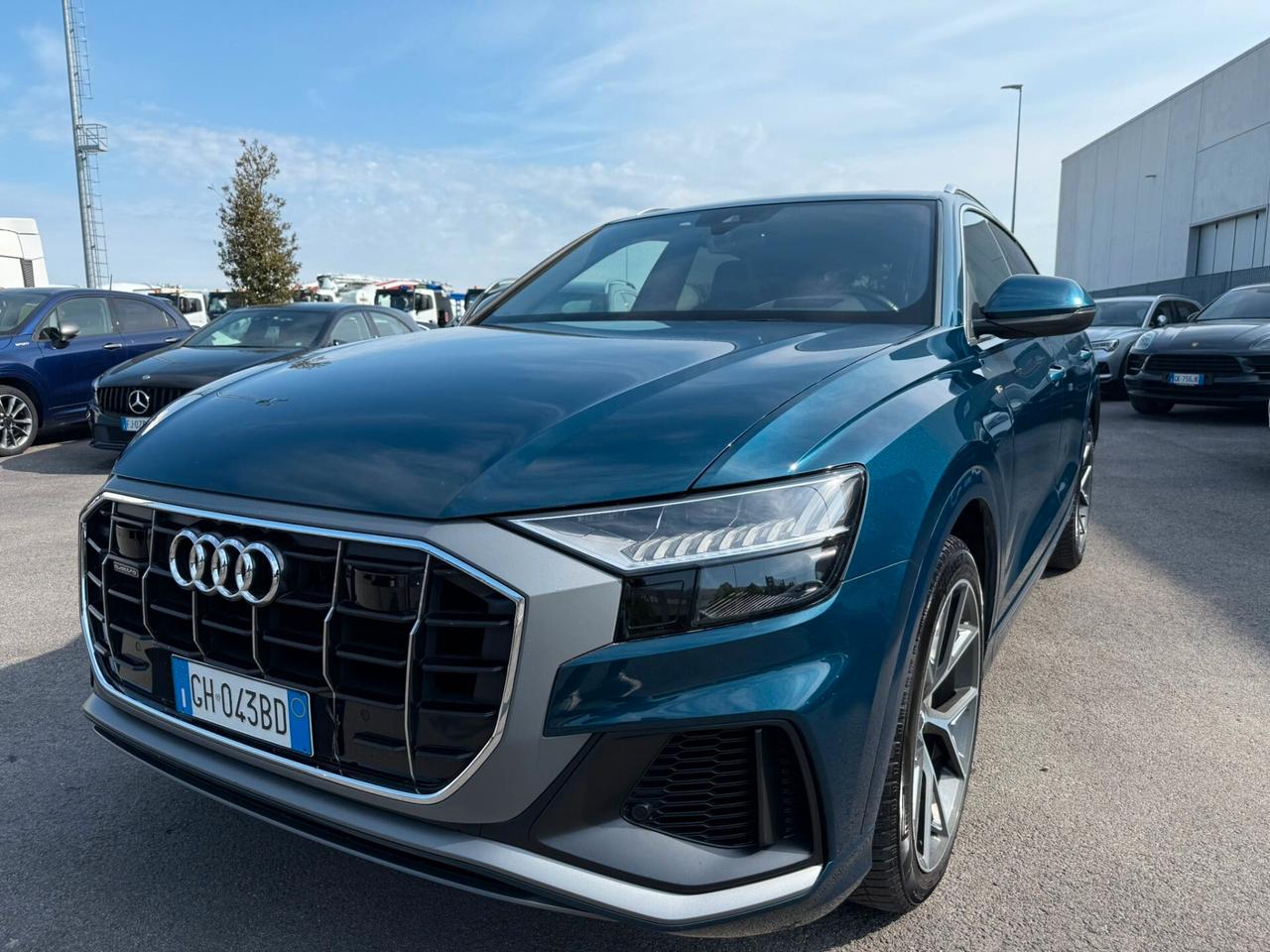Audi Q8 50 TDI 286 CV quattro tiptronic Sline