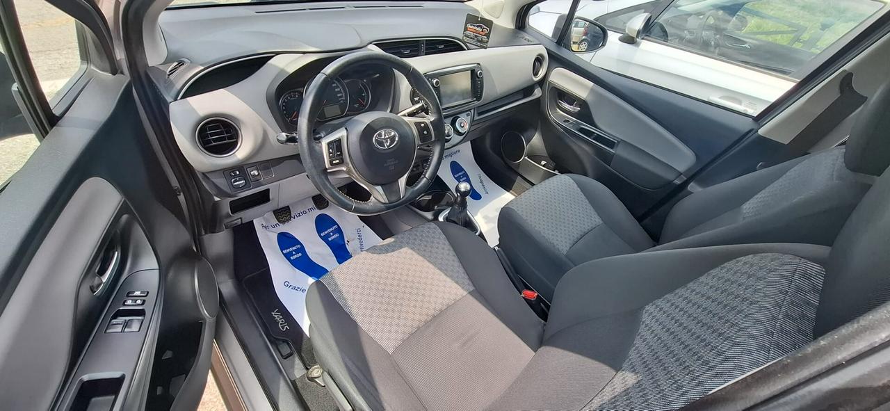 Toyota Yaris 1.0 5 porte