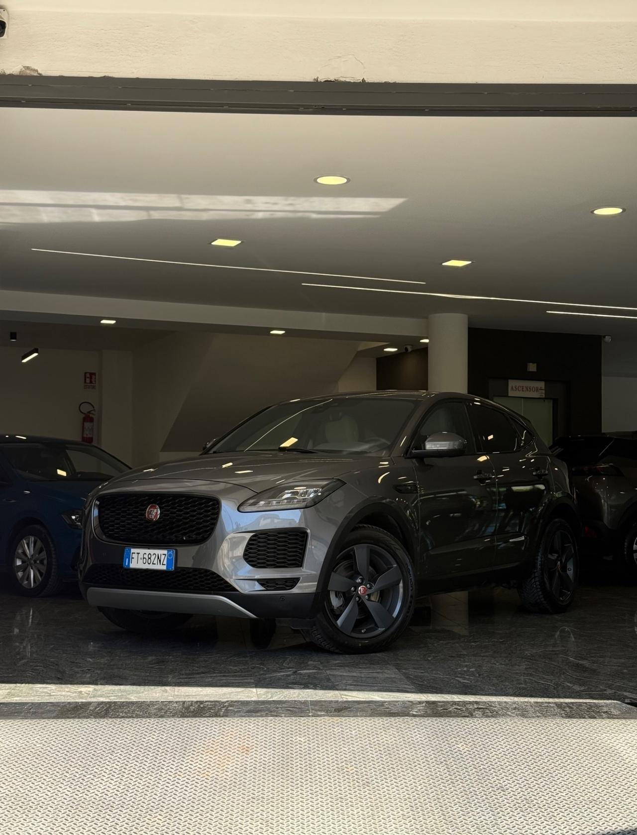 Jaguar E-Pace 2.0D 150 CV AWD aut. R-Dynamic S