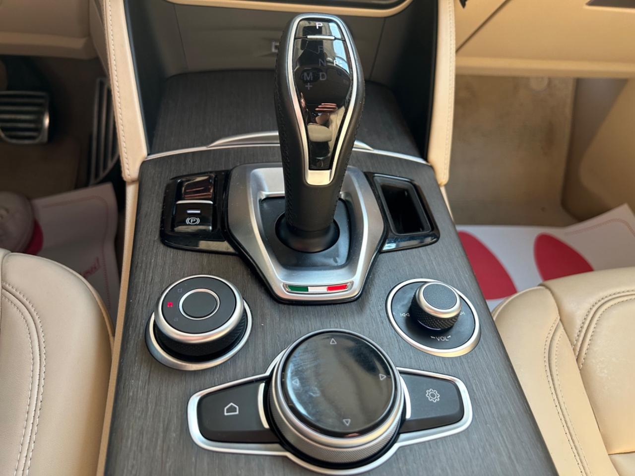 Alfa Romeo Stelvio 2.2 Turbodiesel 190 CV AT8 Q4 Ti