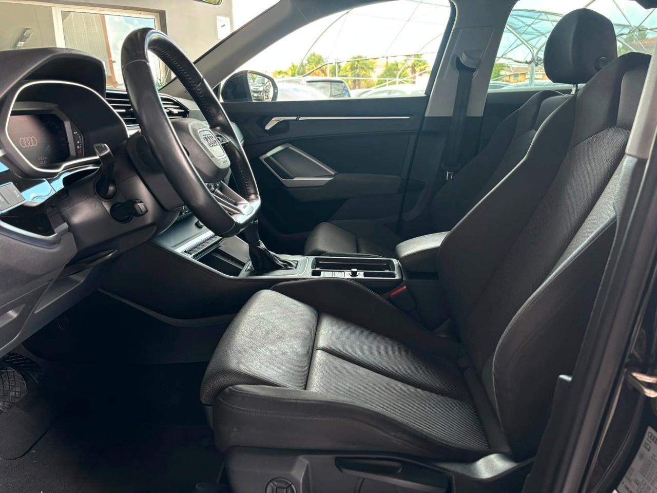 Audi Q3 Sportback 35 2.0 tdi Business Plus s-tronic