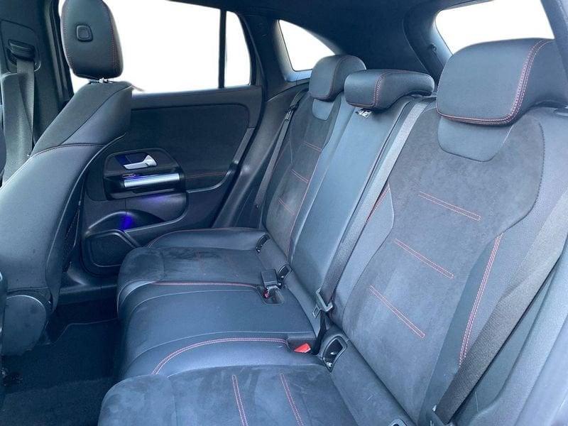 Mercedes-Benz GLA 180 d Premium auto