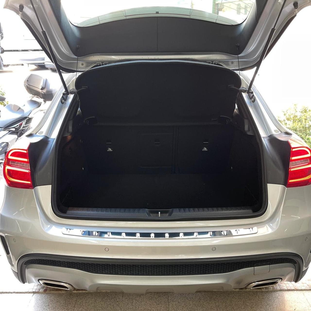 Mercedes-Benz GLA 200 CDI Automatic 4Matic Premium