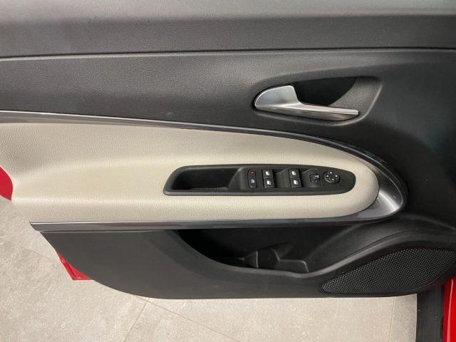 FIAT 600 1.2 Hybrid 110 CV DCT MHEV La Prima