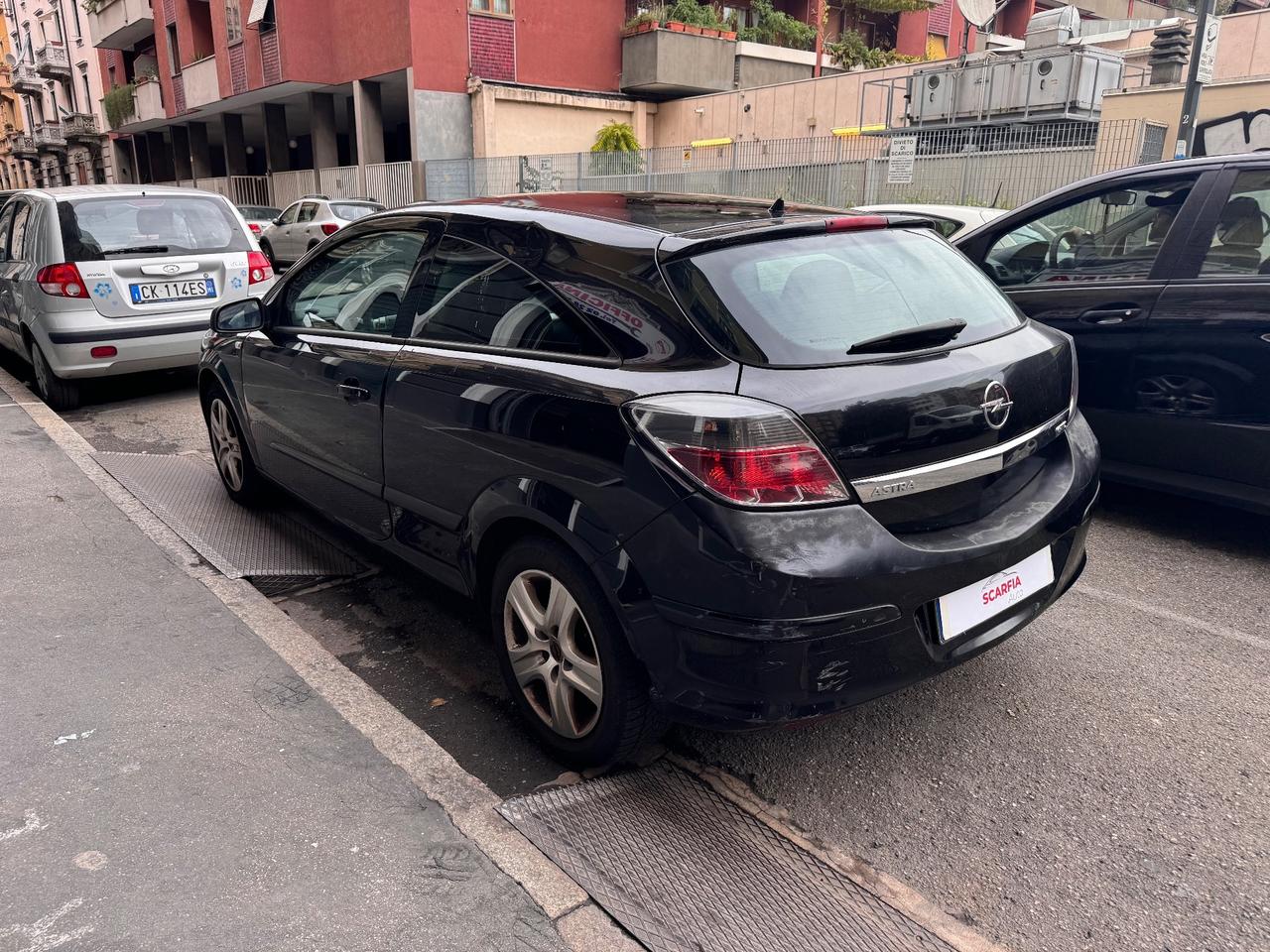 Opel Astra GTC 1.6 115CV BENZINA