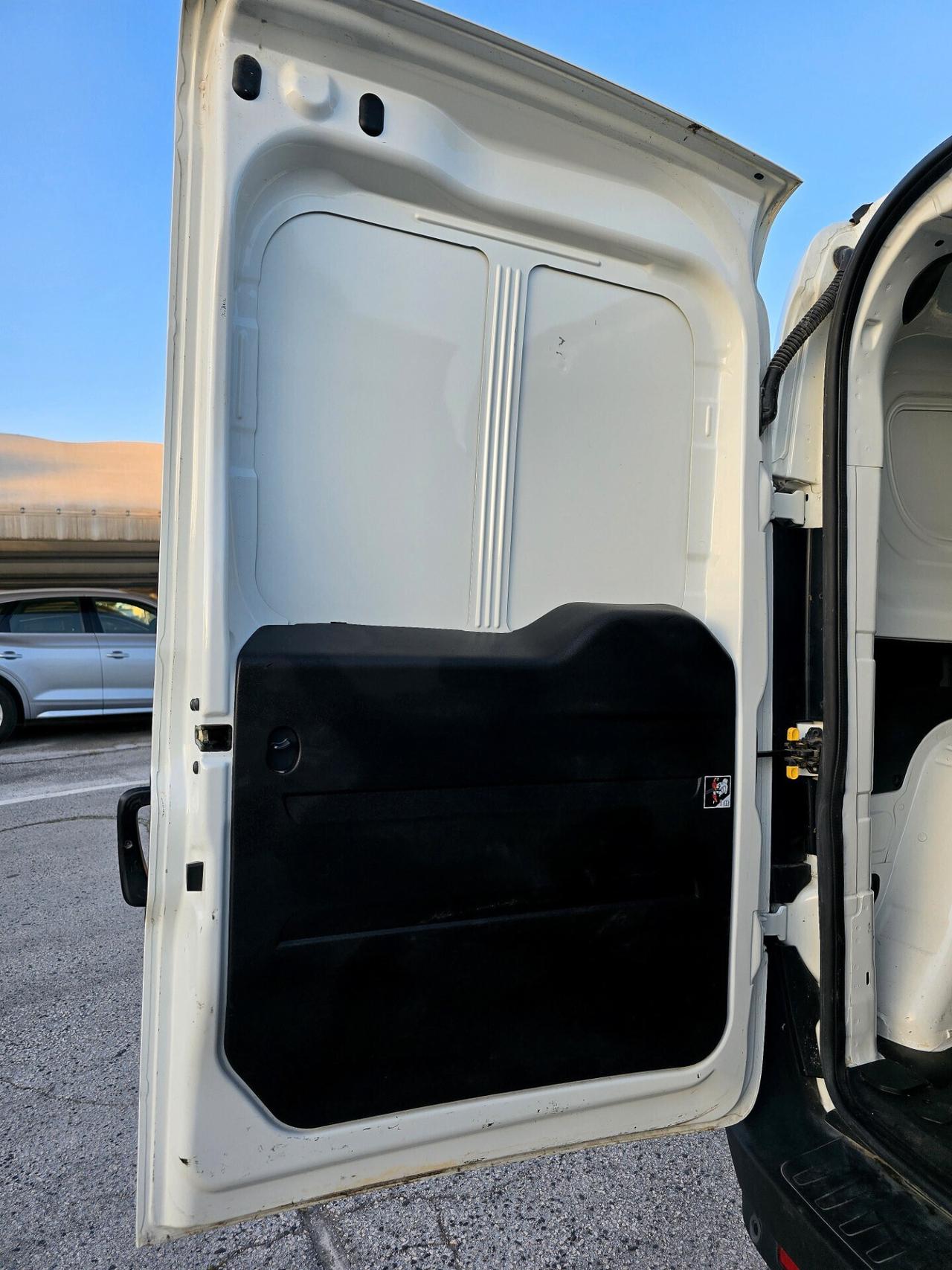 Fiat Doblò Maxi 1.4 Tjet Natural power