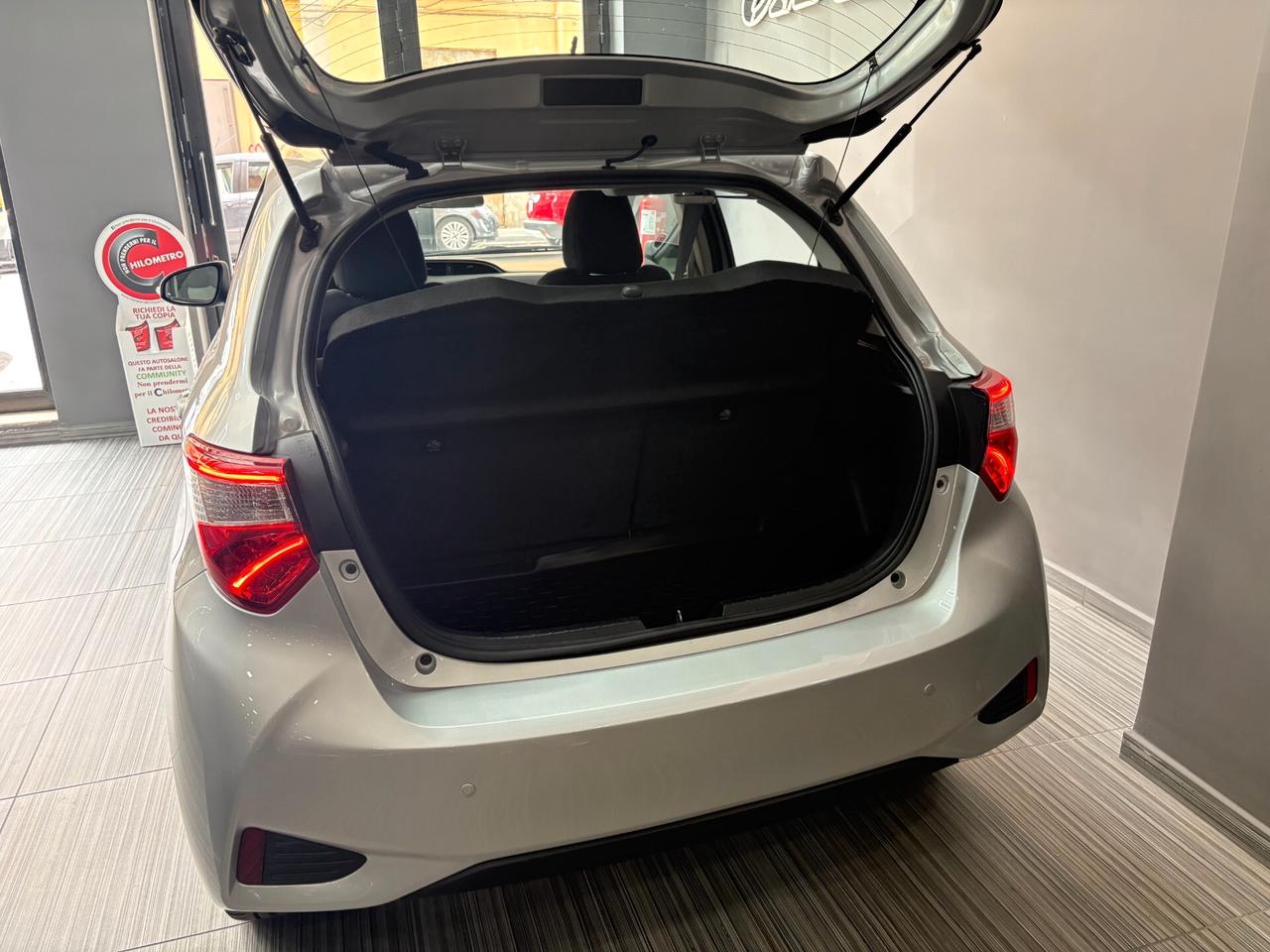 Toyota Yaris 1.5 HEV Full Hybrid 100cv Automatica Active ITALIANA