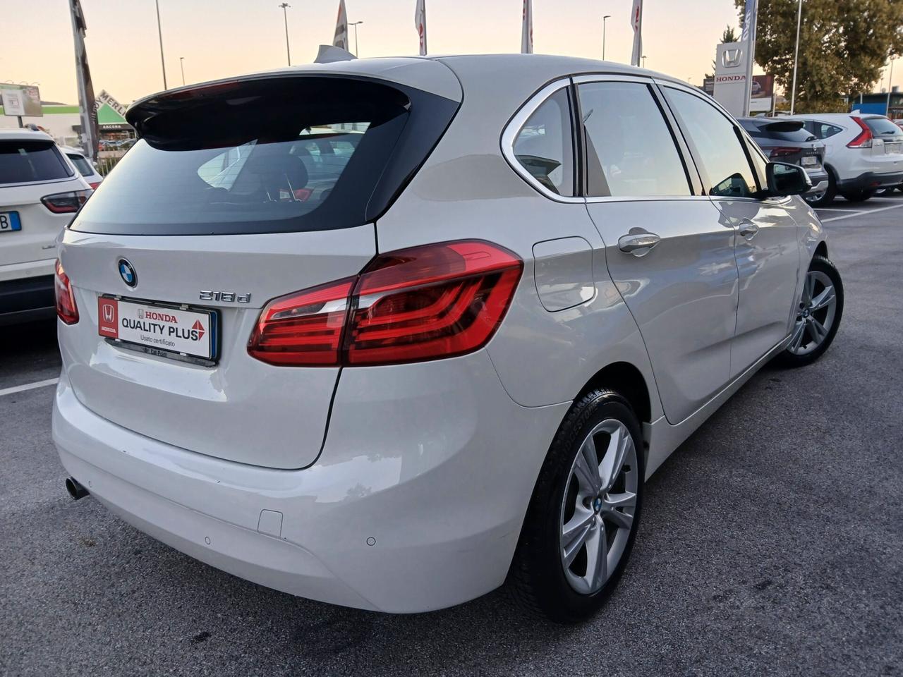 Bmw 2er Active Tourer 218d Advantage