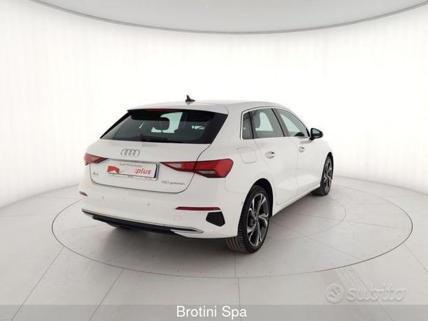 Audi A3 SPB 30 g-tron S tronic Business Advanced