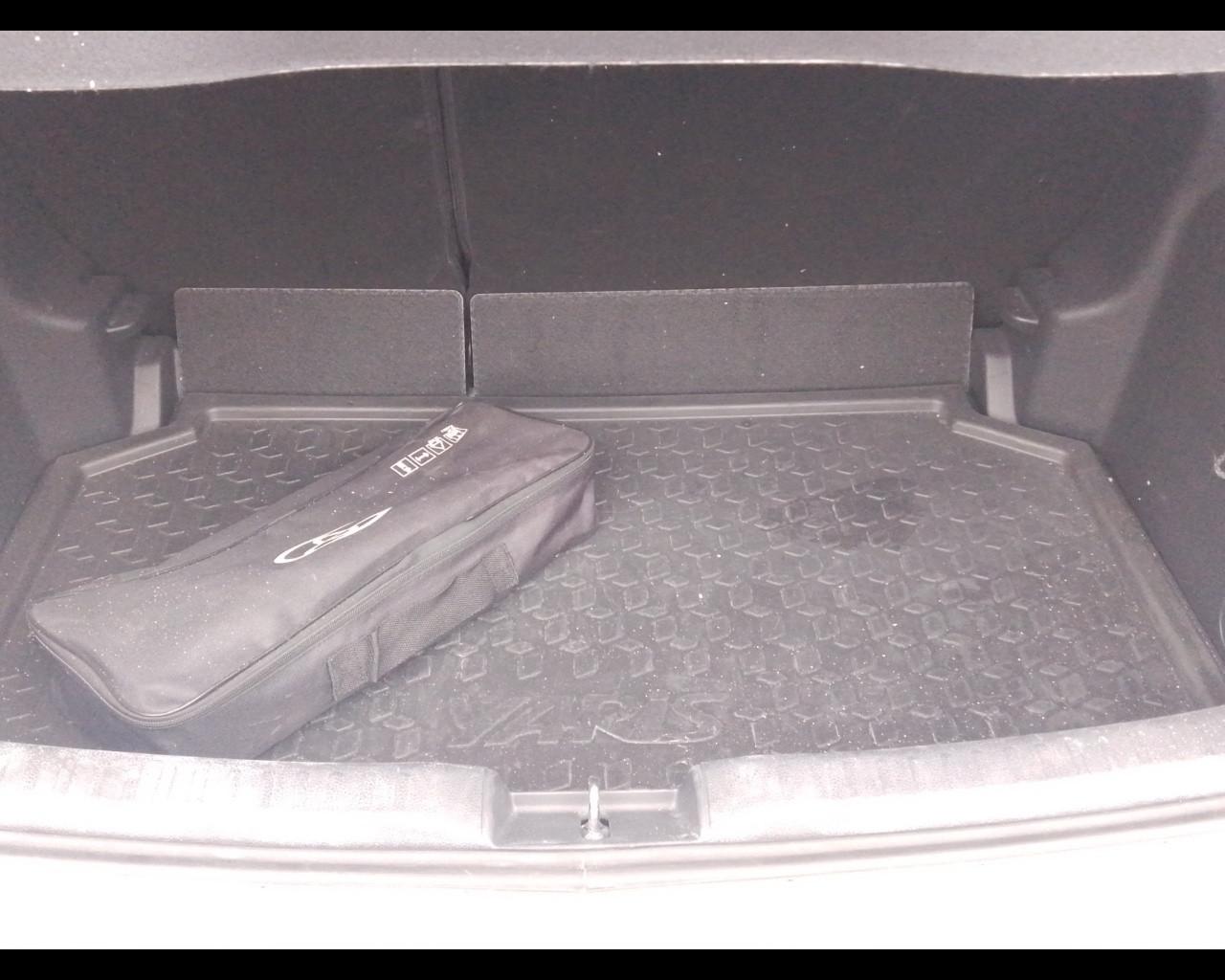 TOYOTA Yaris 4ª serie - Yaris 1.5 Hybrid 5 porte Business