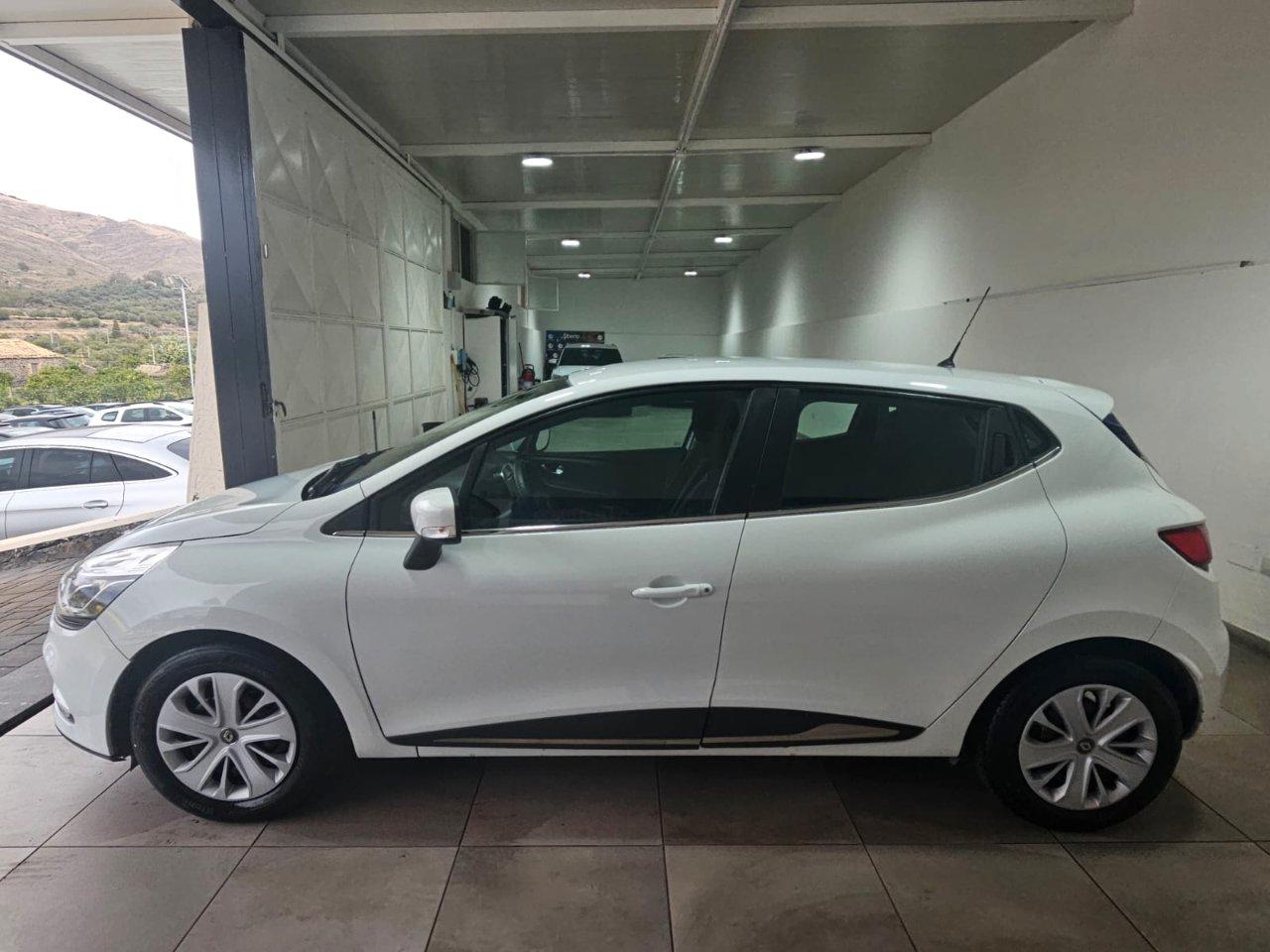 Renault Clio 5 Porte Clio 1.5 dci energy Intens 75cv