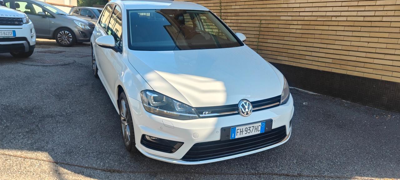Volkswagen Golf 1.6 TDI 110 CV 5p. R-LINE
