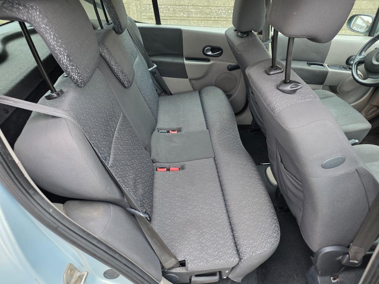 Renault Modus 1.5 dCi 70CV Luxe Privilège