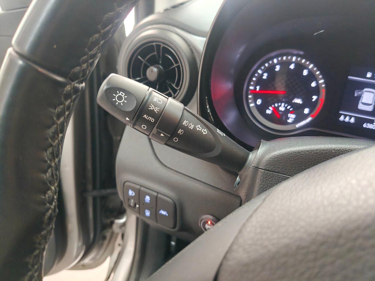 Hyundai i10 1.0 Tech Connect Pack econext Gpl