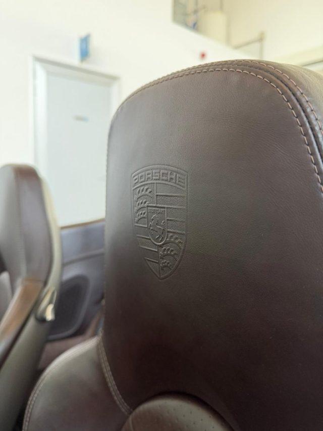 PORSCHE 911 Turbo Cabriolet //SPORT-CHRONO//COCOA//