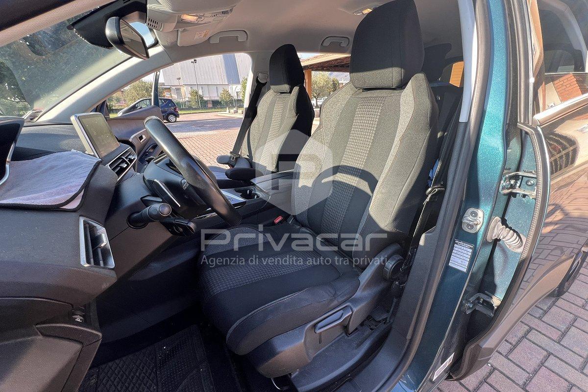 PEUGEOT 5008 BlueHDi 130 S&S EAT8 Allure