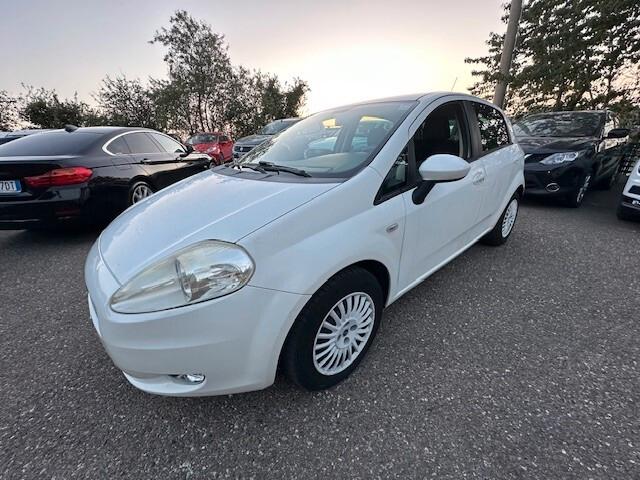 Fiat Grande Punto 1.3 MJT 75 CV 5 porte Dynamic