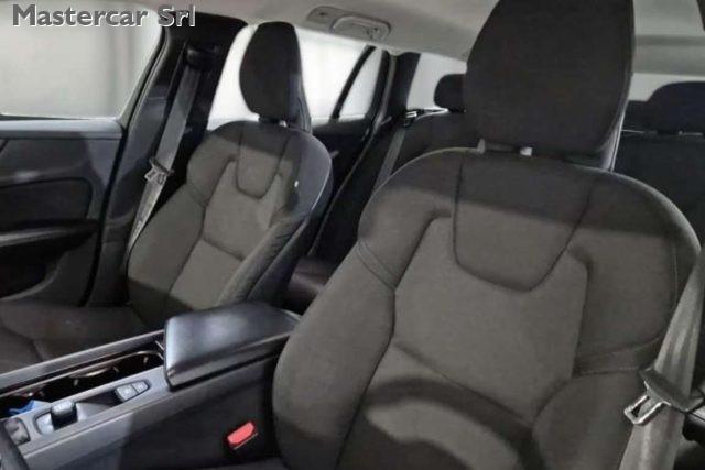 VOLVO V60 V60 II 2019 2.0 d3 Business geartronic - FT476ZA