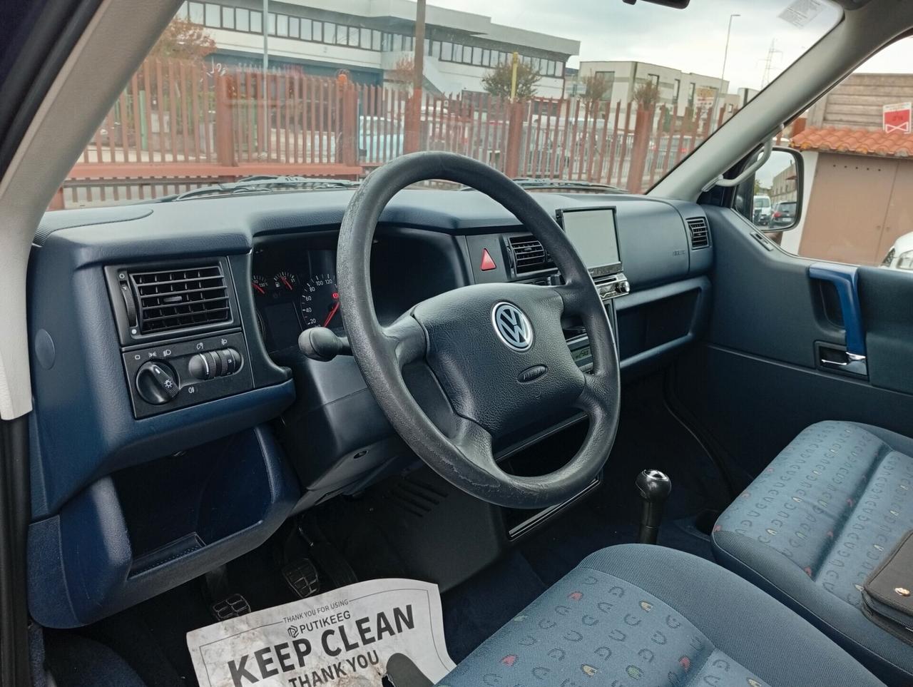 Volkswagen Caravelle/Multivan Multivan 2.5 TDI/102CV