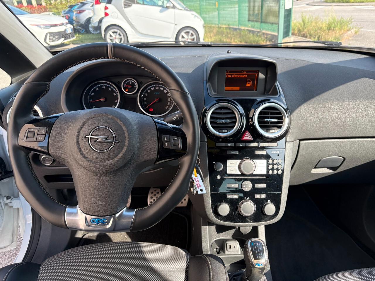 Opel Corsa 1.6 T 192CV 3 porte OPC