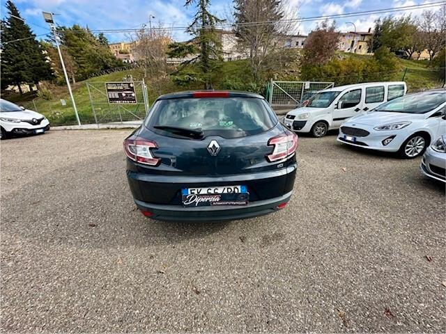 Renault Mégane 1.9 dCi 130CV SporTour Attractive