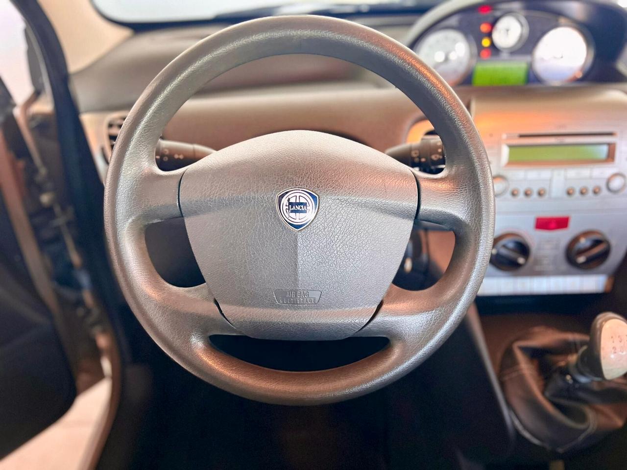 Lancia Ypsilon 1.2 Argento