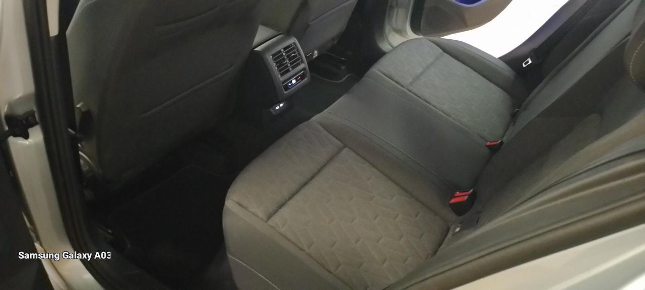 Volkswagen Golf 2.0 TDI 115 CV