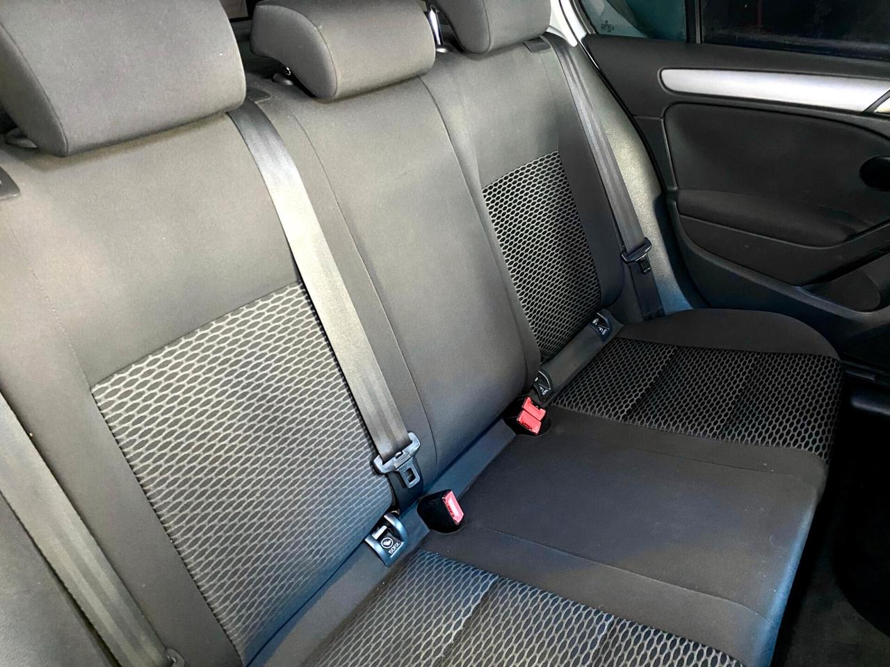Volkswagen Golf 6 1.6 TDI 105CV 5P. Comfortline