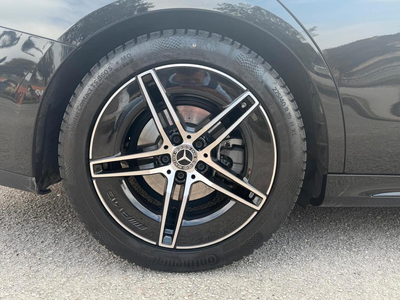 Mercedes-benz E 220 D/ MILD HYBRID/4MATIC/S.WAMG LINE/PREMIUM/CERCHI 19 AMG/IMPIANTO BURMUSTER/PACCHETTO LUCI !!