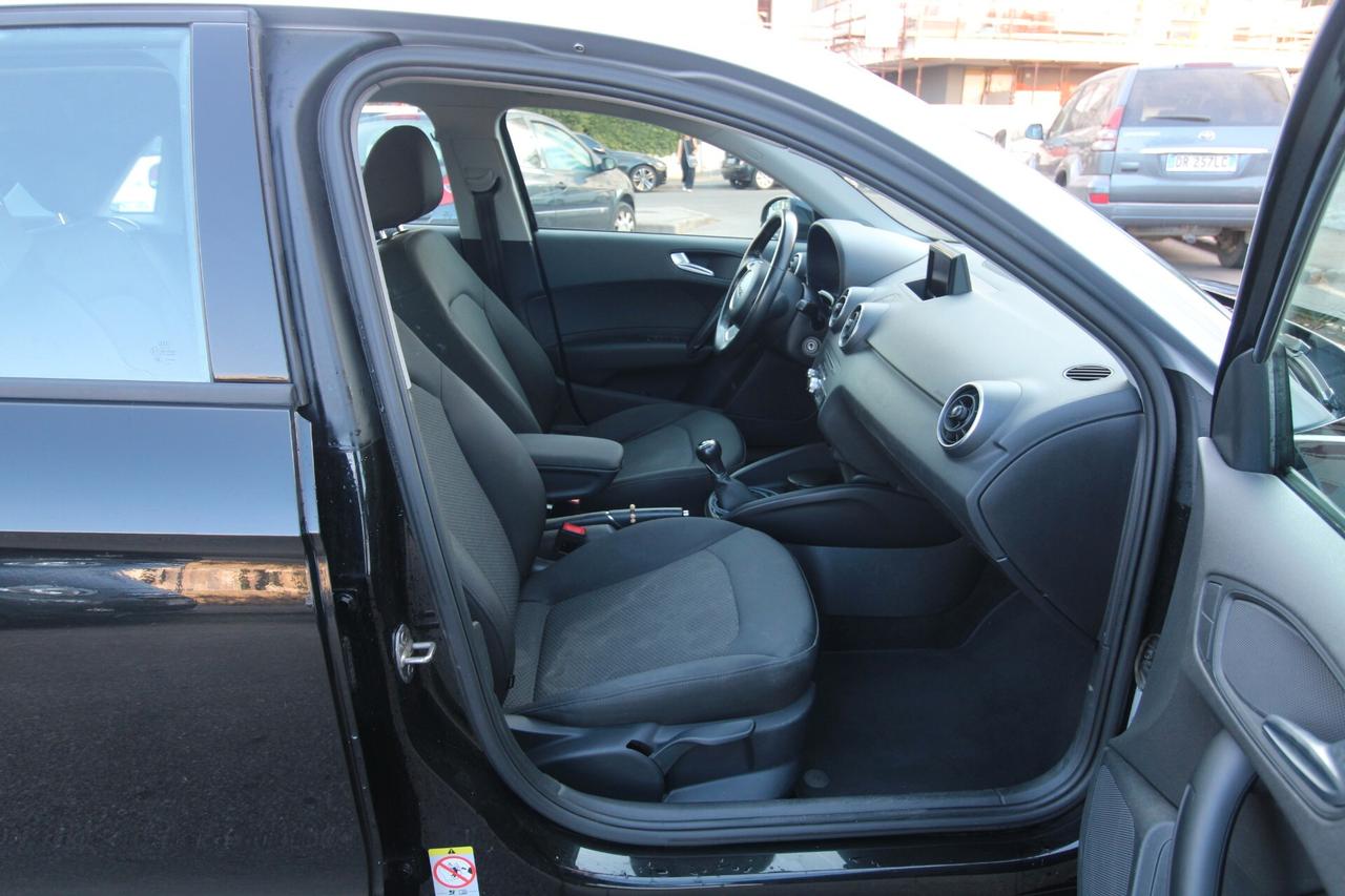 Audi A1 METAL PLUS