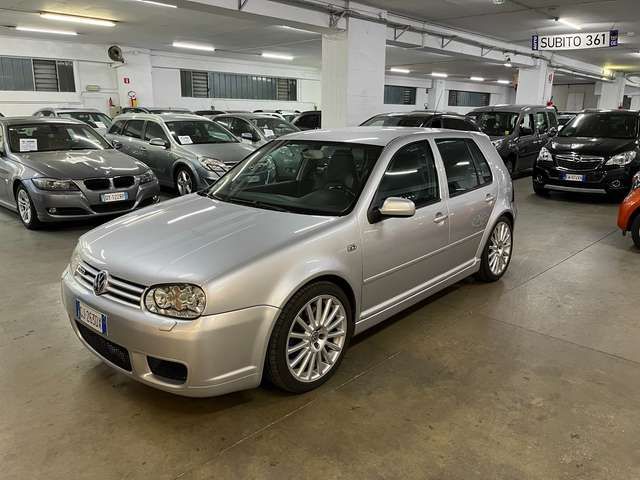 Volkswagen Golf R32 5 porte